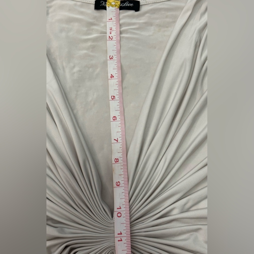 👗 Nothing But Love Plunging Ruched Beige Evening Dress - Size Large ✨ - Picture 11 of 15